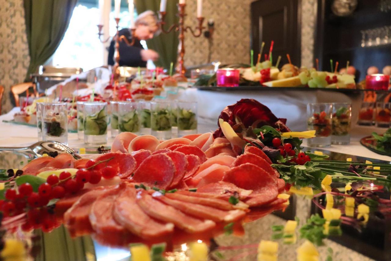 Zu Den Linden - Radebeul Pension Mit Restaurant Экстерьер фото